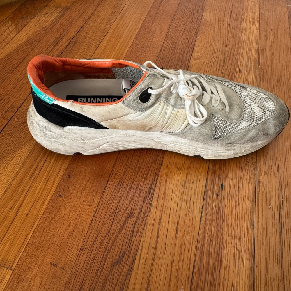 Men's GOLDEN GOOSE Running Sole Sneaker - Picture 4 of 10